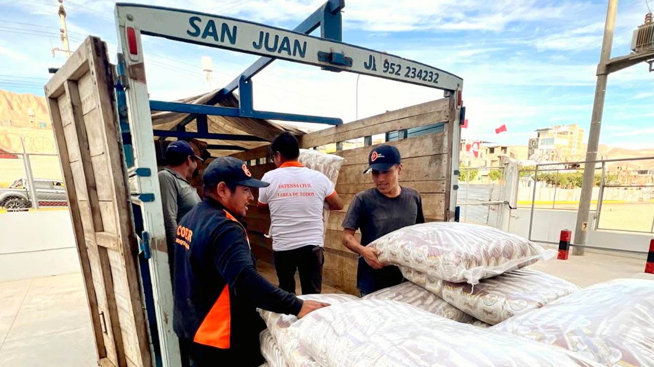 Moquegua entrega más de 40 toneladas de ayuda a familias afectadas por contaminación del agua